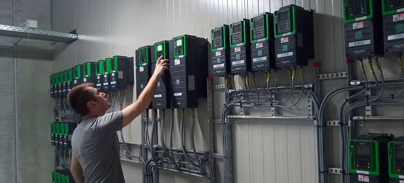 Частотные преобразователи Schneider Electric